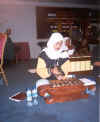gamelan16.jpg (475987 bytes)